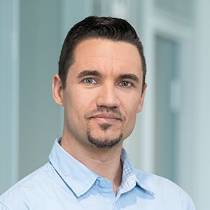 Julian_Certain_IT_Consultant